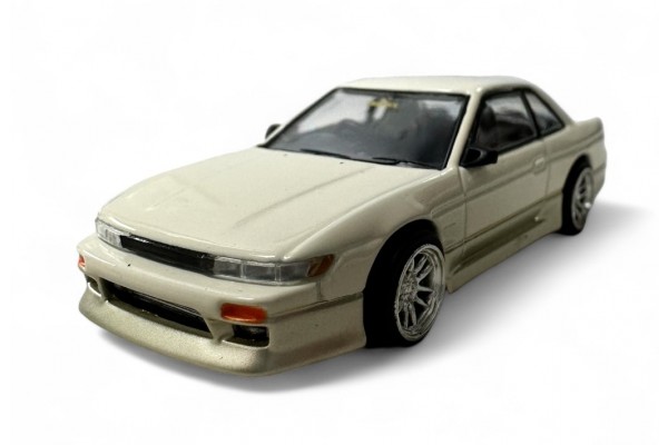 Tarmac Works x Vertex x Lamley Group Special Edition Nissan S13 (White Gold)